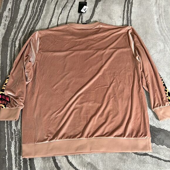 Death Row Records "Dr. Bombay" Velour Crewneck Sweatshirt - Picture 2 of 10